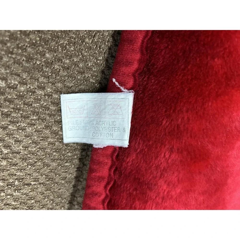 Vintage Dolphin Kids Blanket Red‎ Kissing Couple Hearts Made In Korea Throw Soft